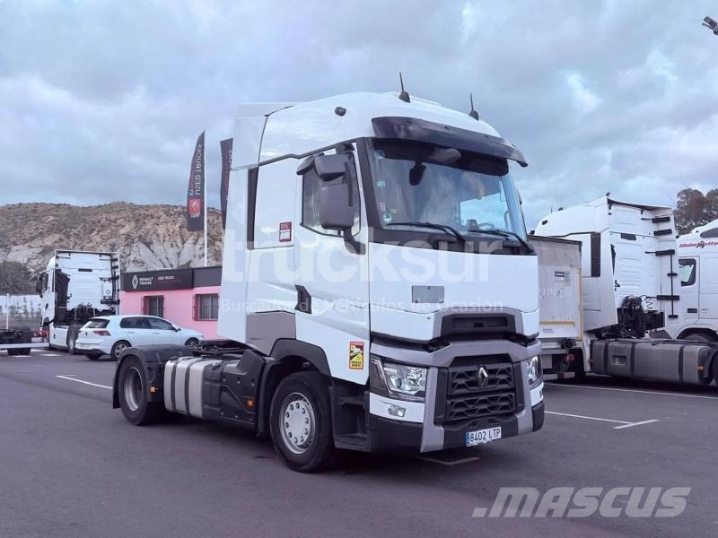 Renault T520 HIGH SLEEPER CAB 牵引车