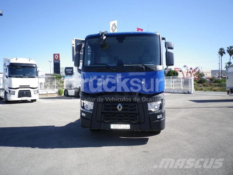 Renault T520 NIGHT & DAY CAB 牵引车