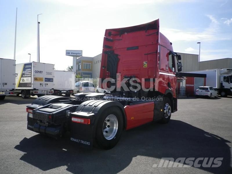 Renault T520 SLEEPER CAB Truck Tractor Units