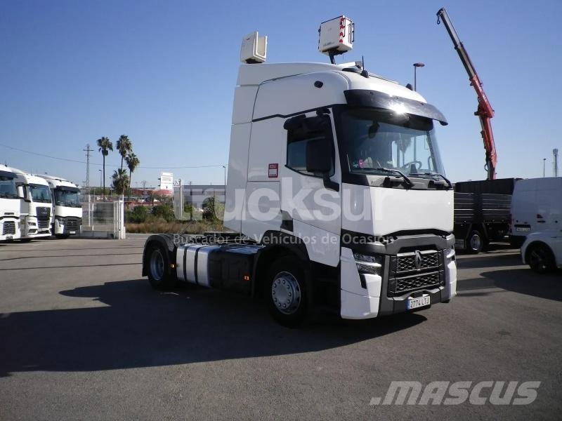Renault T520 SLEEPER CAB EVO 牵引车