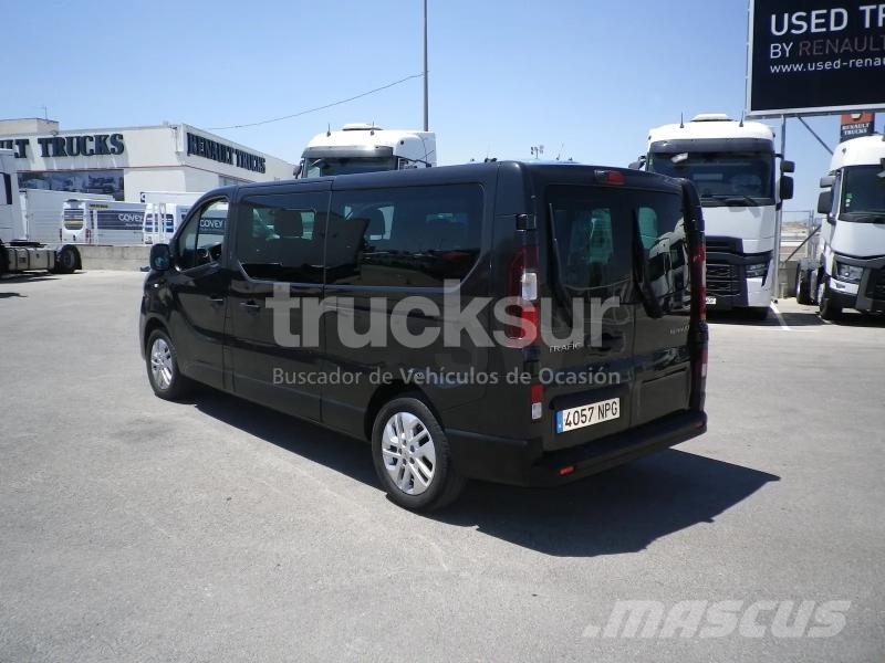 Renault TRAFIC 8 PLAZAS 125CV Gesloten opbouw