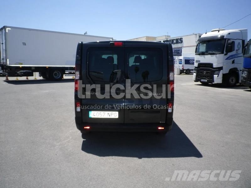 Renault TRAFIC 8 PLAZAS 125CV Gesloten opbouw