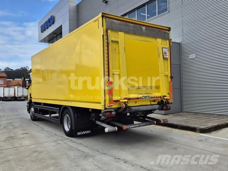 Scania P280 Camiones con caja de remolque