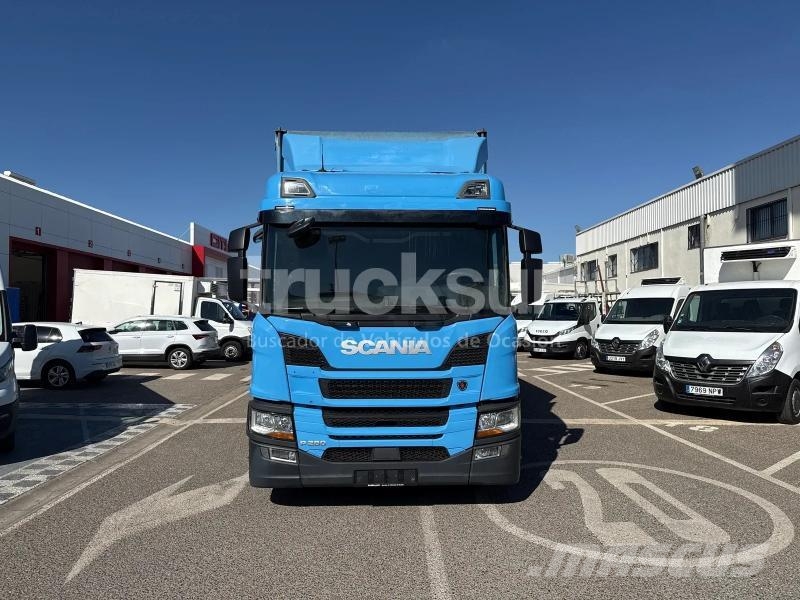 Scania P280.18 LONA Camiones de caja de lona