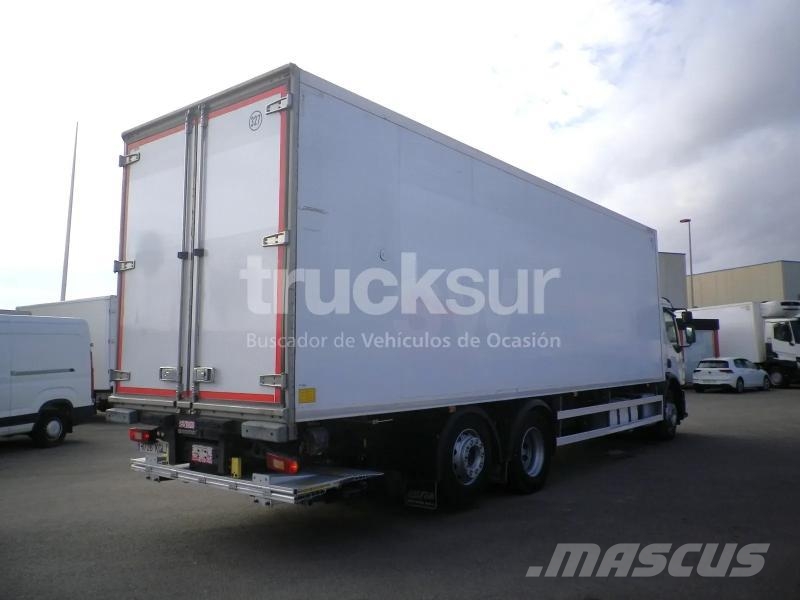 Volvo FE 320.26 6X2 FRC Camion cu control de temperatura