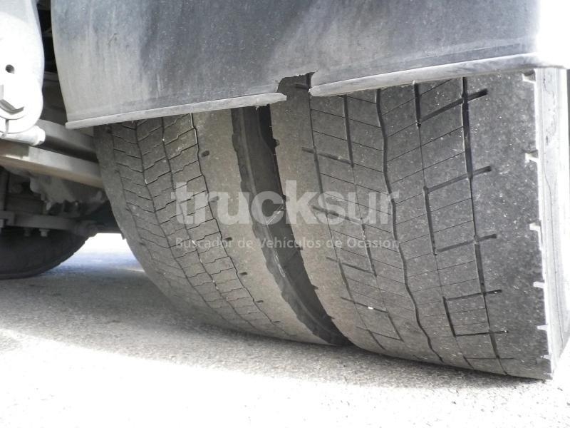Volvo FE 320.26 6X2 FRC Camion cu control de temperatura