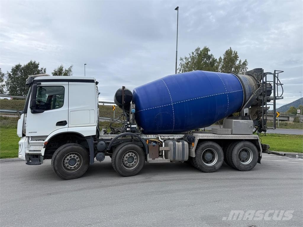 Mercedes-Benz Actros 3246 شاحنات خرسانة