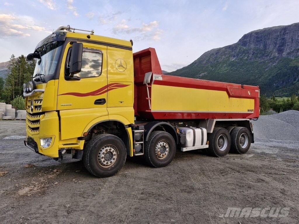 Mercedes-Benz Arocs 3263 Sklápače