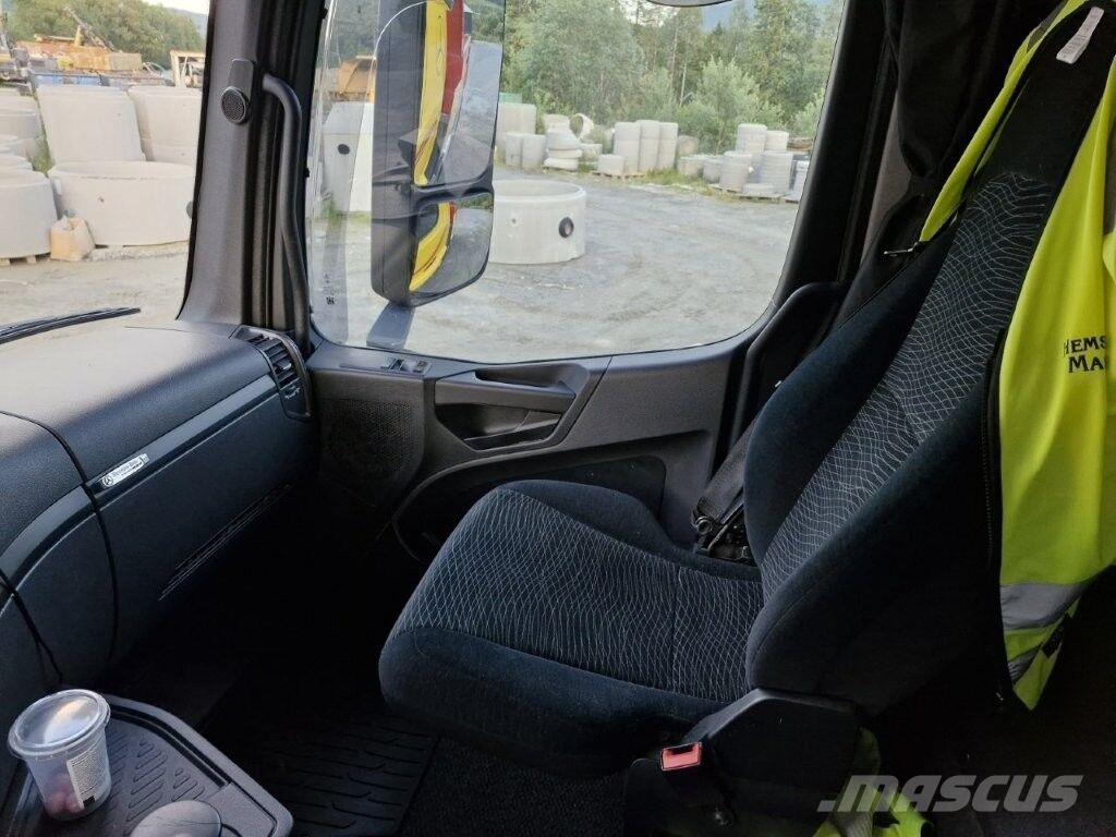 Mercedes-Benz Arocs 3263 Sklápače