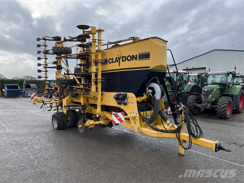 Claydon 8M TRAILED ماكينات زراعية - غير ذلك