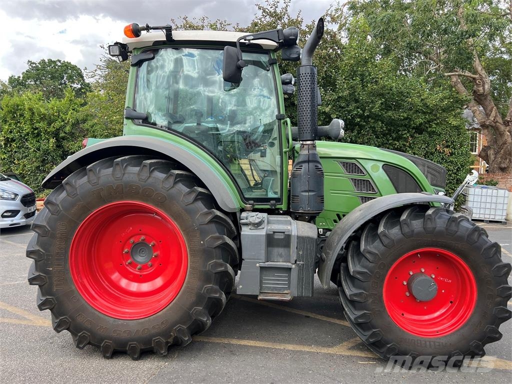 Fendt 516 VARIO S4 Traktoren