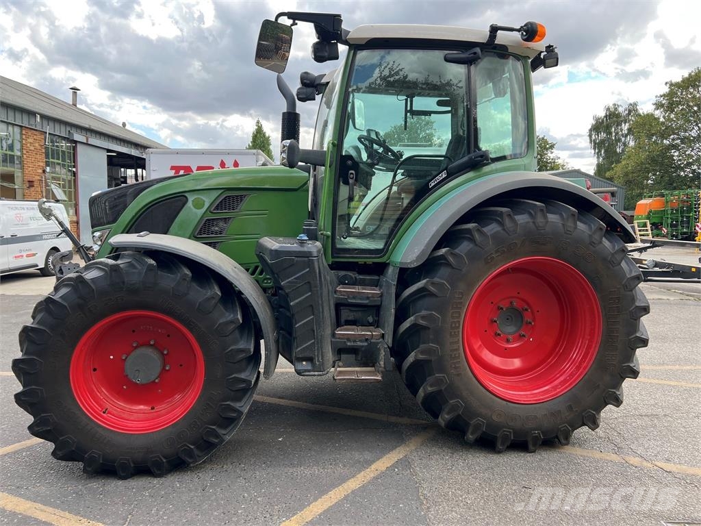 Fendt 516 VARIO S4 Traktoren