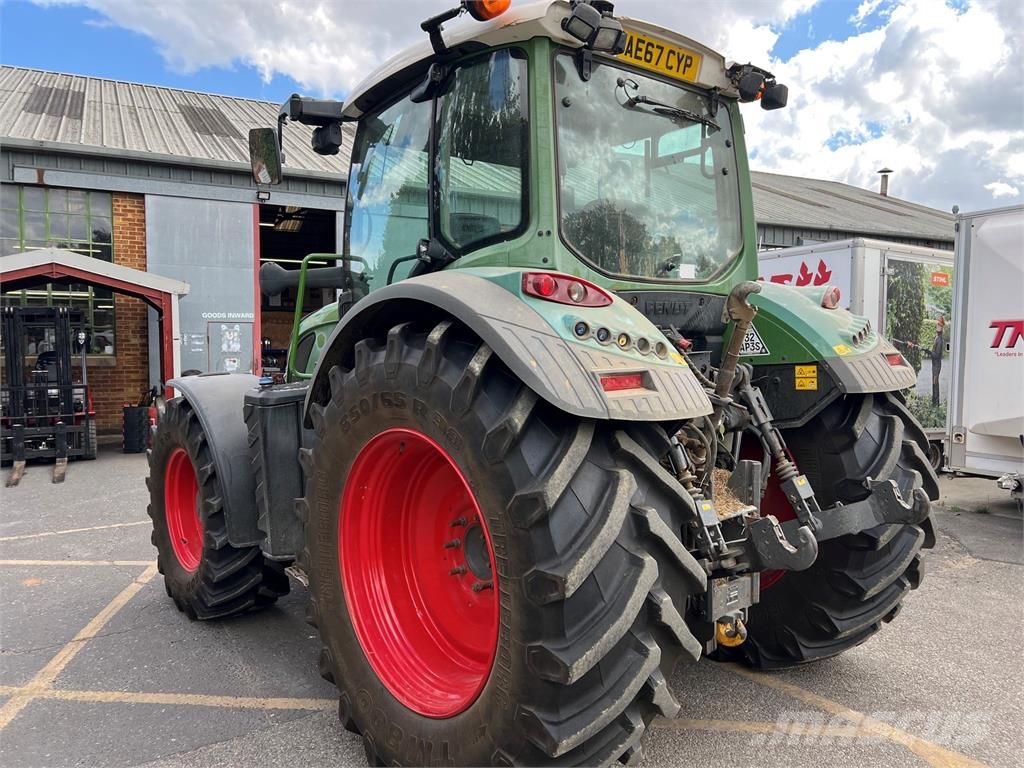 Fendt 516 VARIO S4 Traktoren