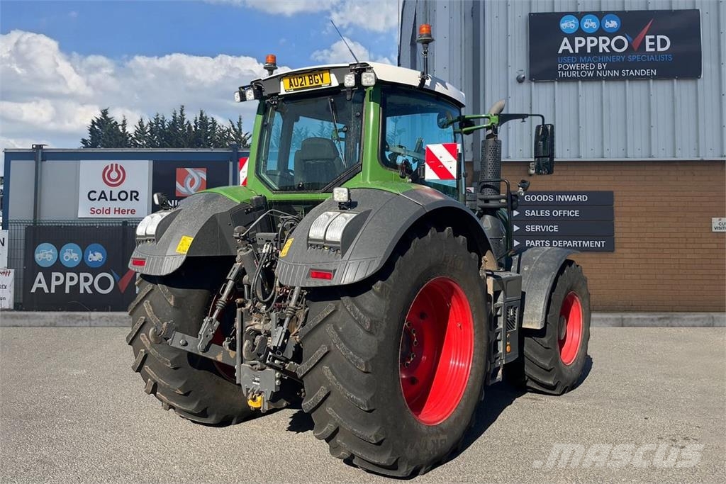 Fendt 828 VARIO Traktoren