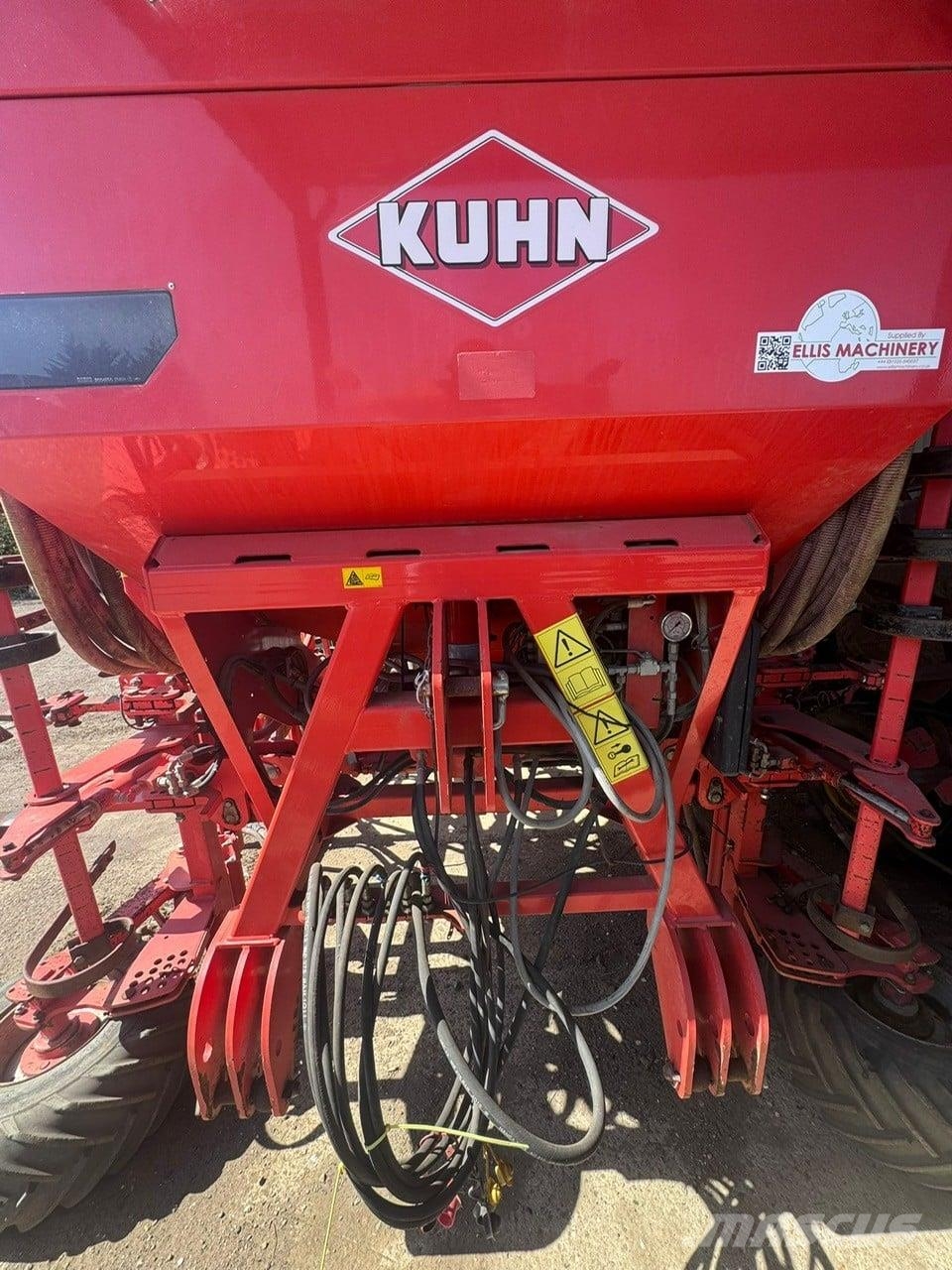 Kuhn MEGANT 600 Farm machinery