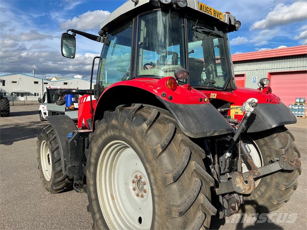 Massey Ferguson MF6614 Traktori