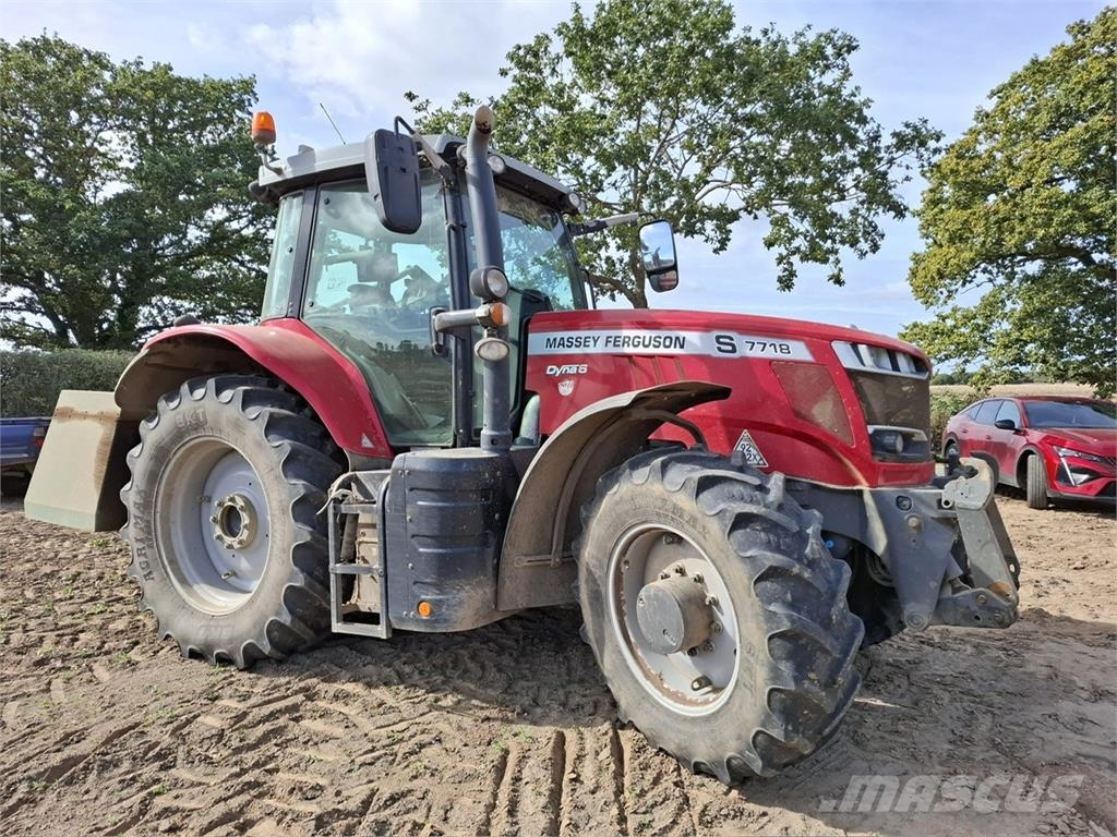 Massey Ferguson MF7718S Traktori