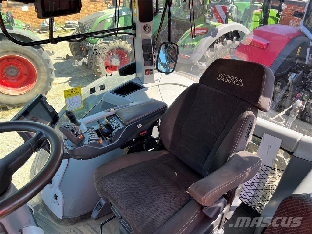 Valtra S394 Tractors