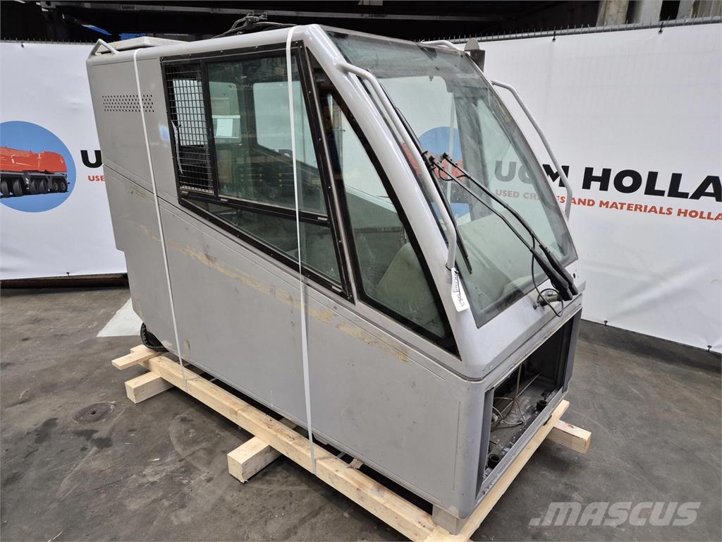  C.T.2 upper cabin Кабины и интерьер