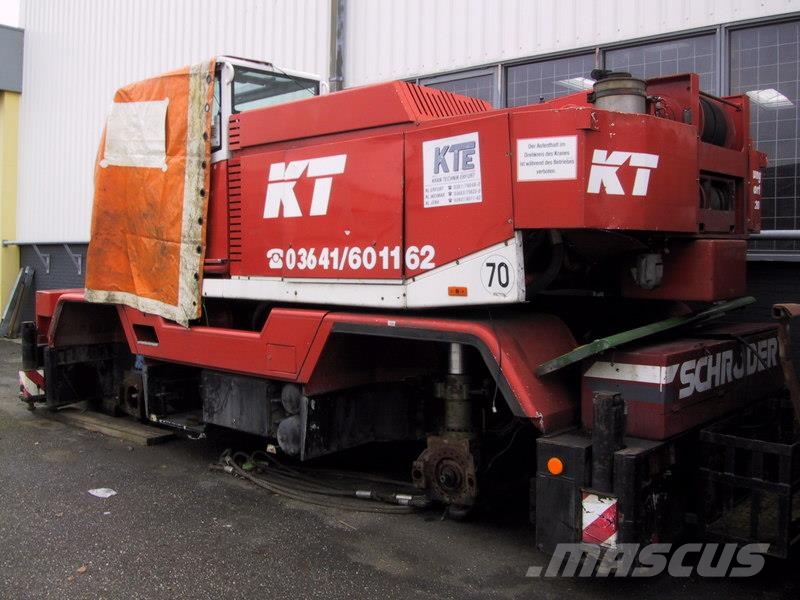 Compact Truck C.T.2 for parts Grues tout terrain