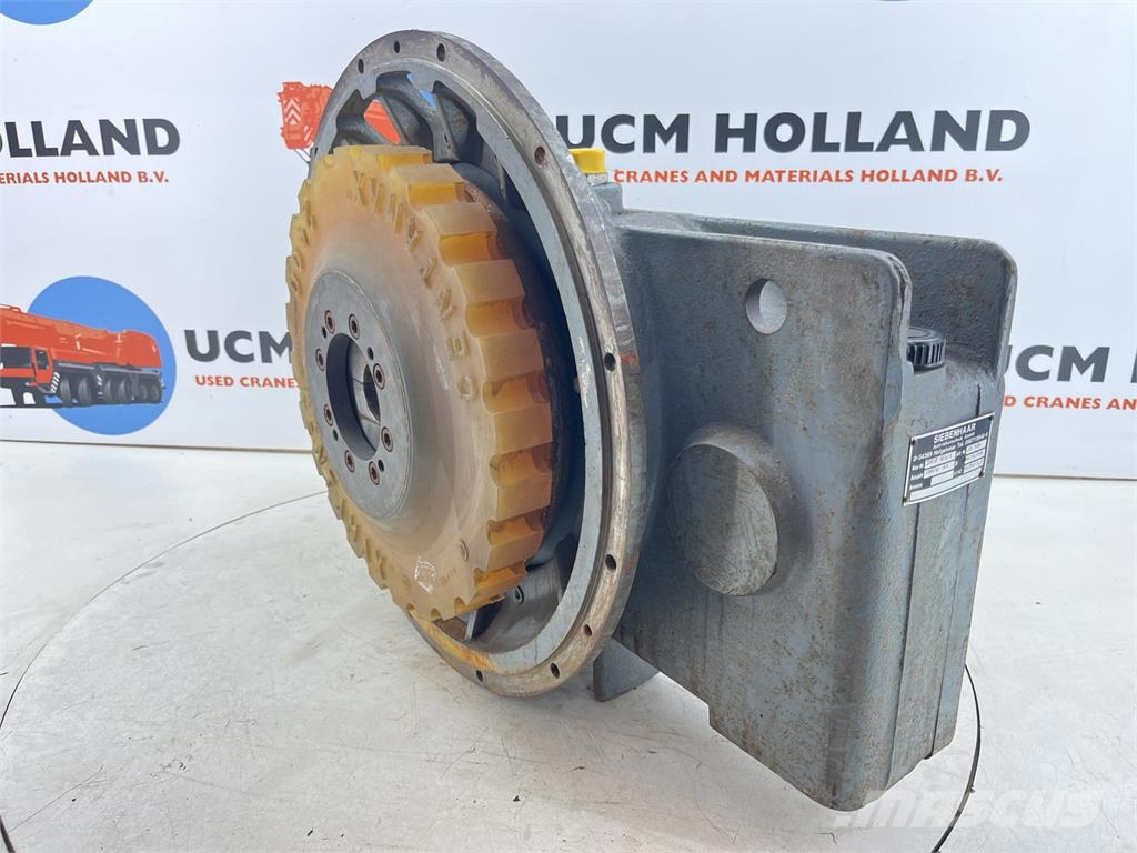 Compact Truck CT.2 Distributor gearbox Части и оборудване за кранове
