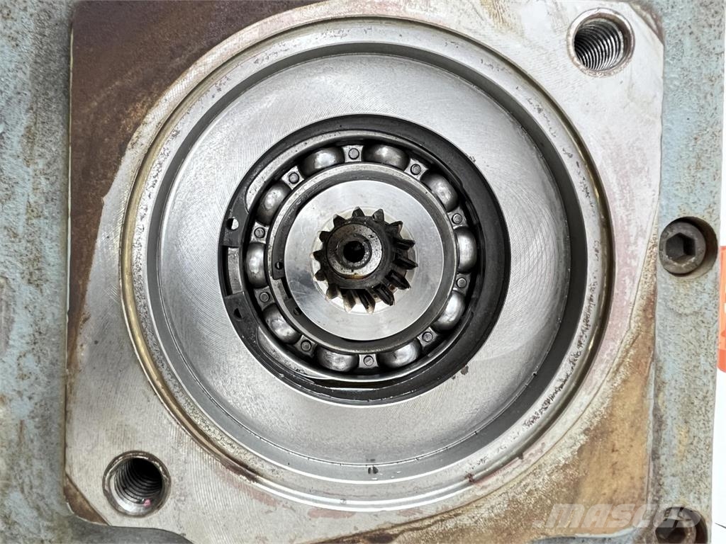 Compact Truck CT.2 Distributor gearbox Части и оборудване за кранове
