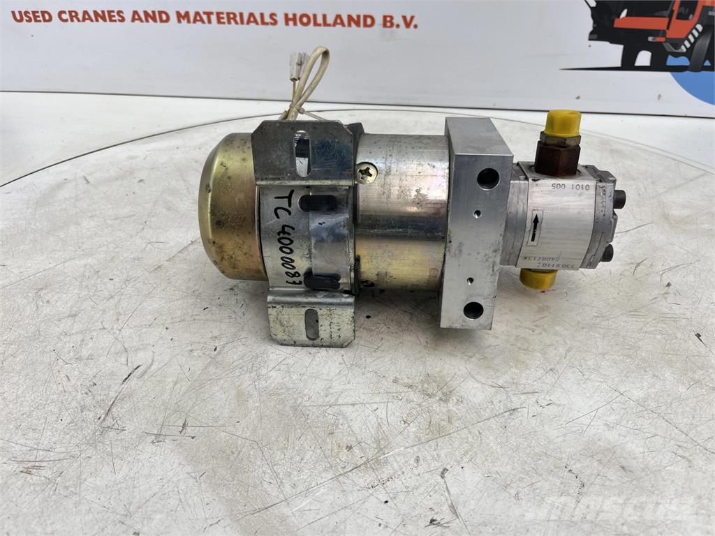 Compact Truck CT.2 Electrohydraulic pump Crane parts and equipment