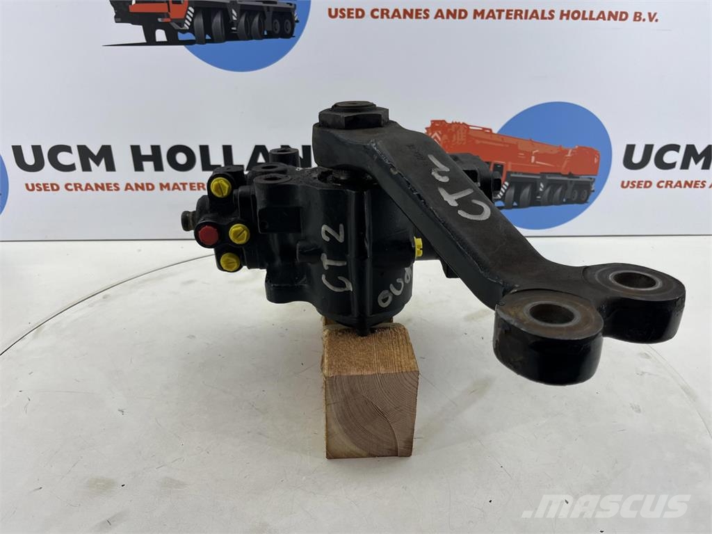 Compact Truck CT2 steering box Части и оборудване за кранове