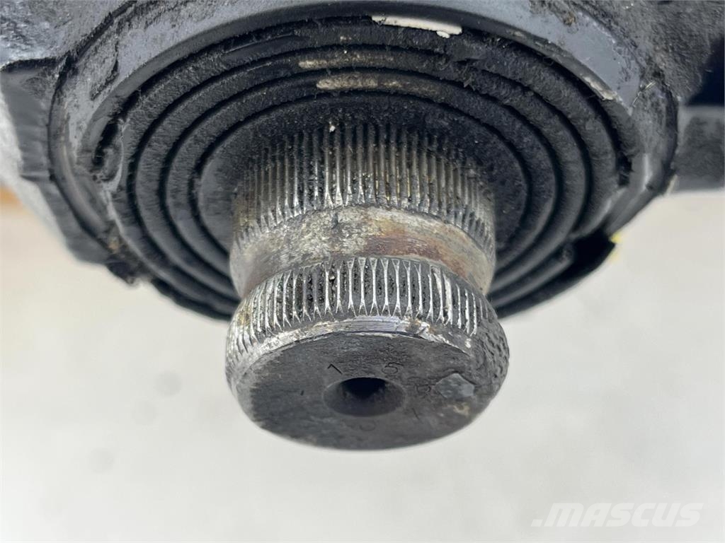 Compact Truck CT2 steering box Части и оборудване за кранове