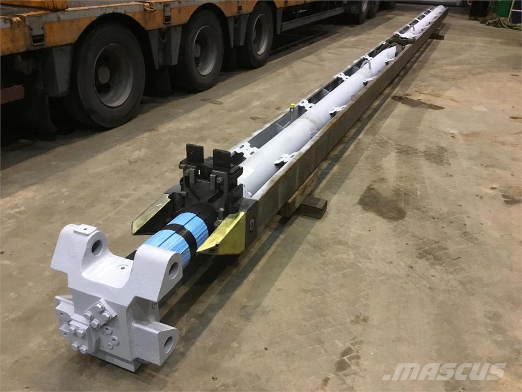 Demag AC 100/4 telescopic cylinder Peças e equipamentos para guindastes