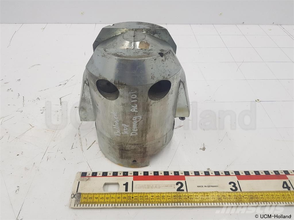 Demag AC 100 locking brace counterweight أجزاء ومعدات رافعات