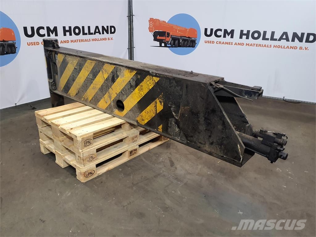 Demag AC 100 outrigger beam complete front Peças e equipamentos para guindastes