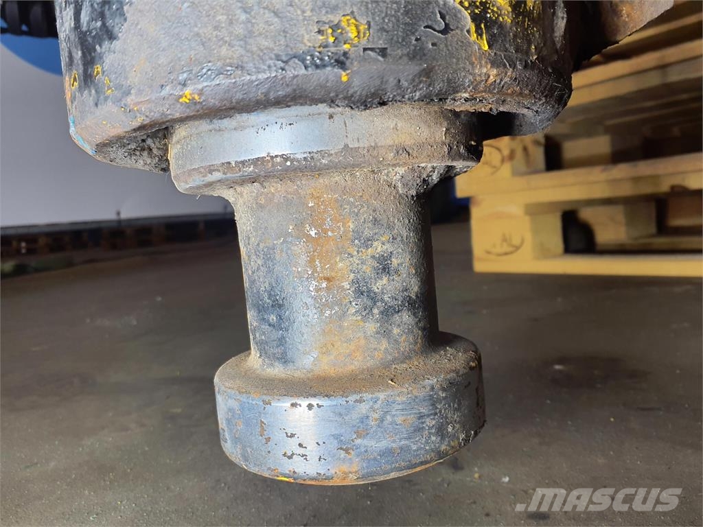 Demag AC 100 outrigger beam complete front Peças e equipamentos para guindastes