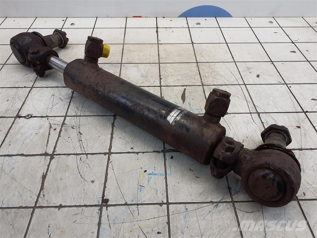 Demag AC 100 steering cylinder Peças e equipamentos para guindastes
