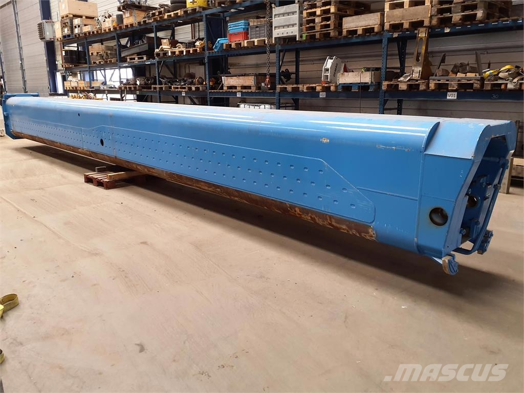 Demag AC 120 telescopic section 1 Peças e equipamentos para guindastes