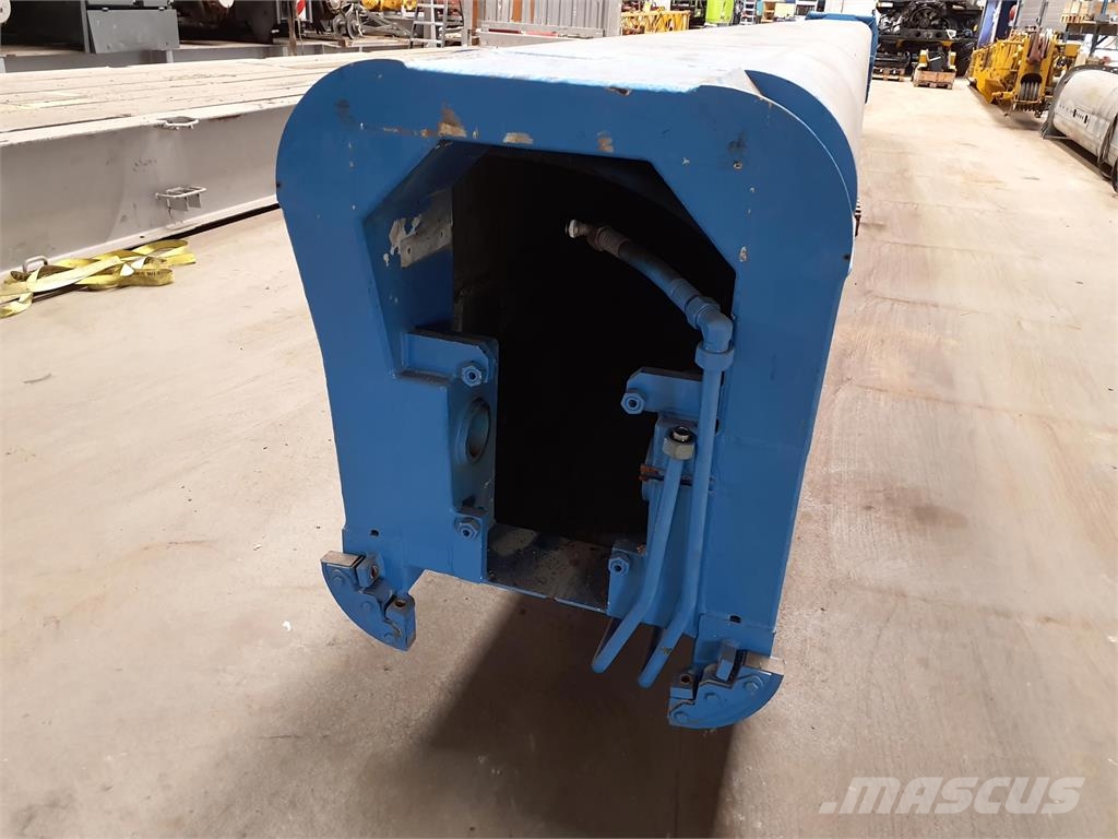 Demag AC 120 telescopic section 1 Peças e equipamentos para guindastes