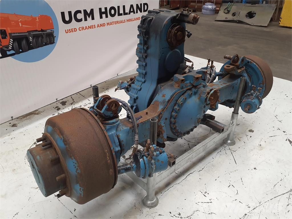 Demag AC 155 axle 2 Assen