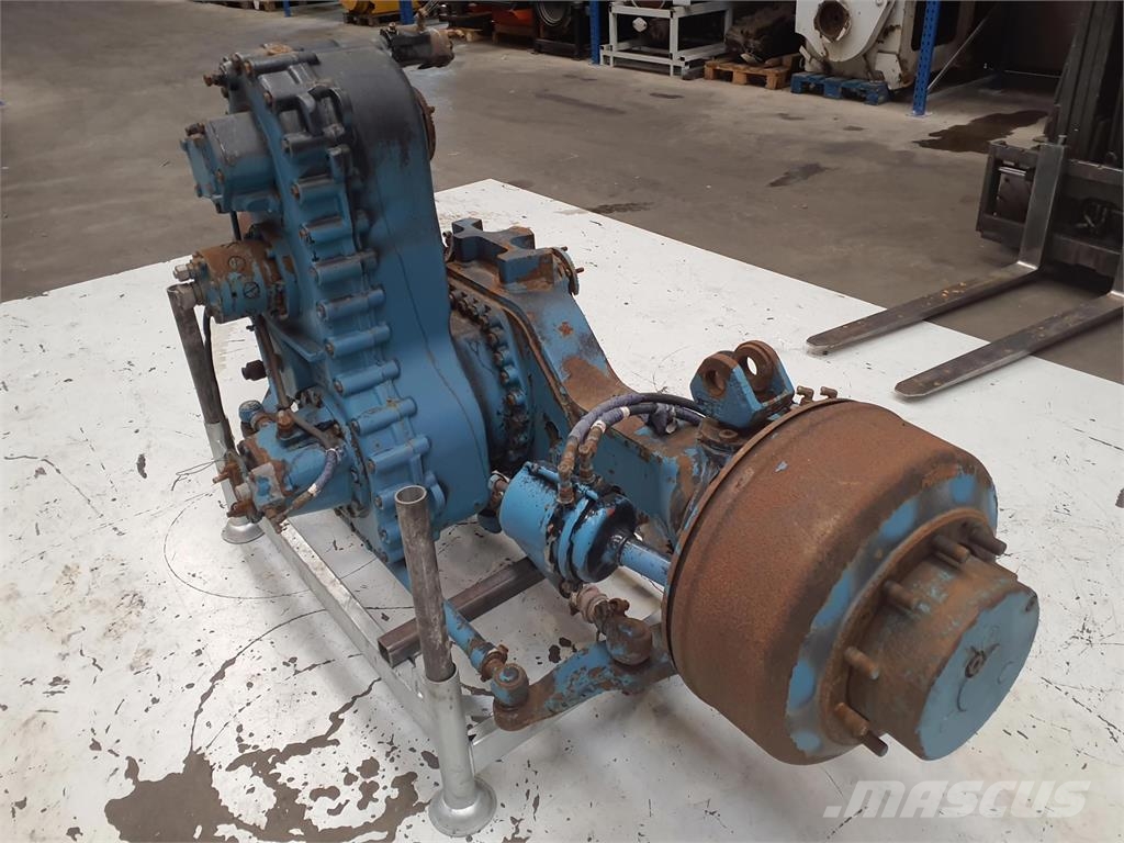 Demag AC 155 axle 2 Assen
