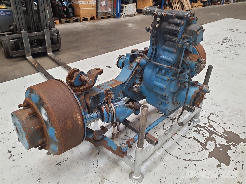 Demag AC 155 axle 2 Assen