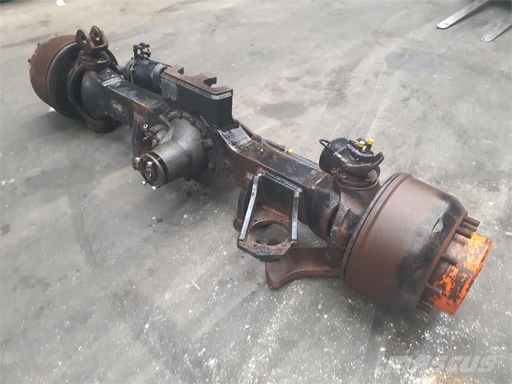 Demag AC 155 axle 3 محور العجلة