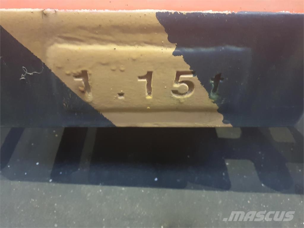 Demag AC 155 counterweight 1,15T Εξαρτήματα και εξοπλισμός για γερανούς