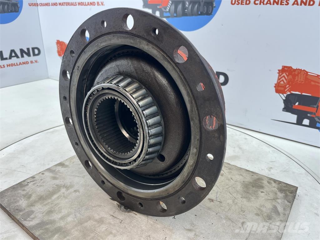 Demag AC 155 planetary gear 17-24-67-32-3pl-H135-46 Осі