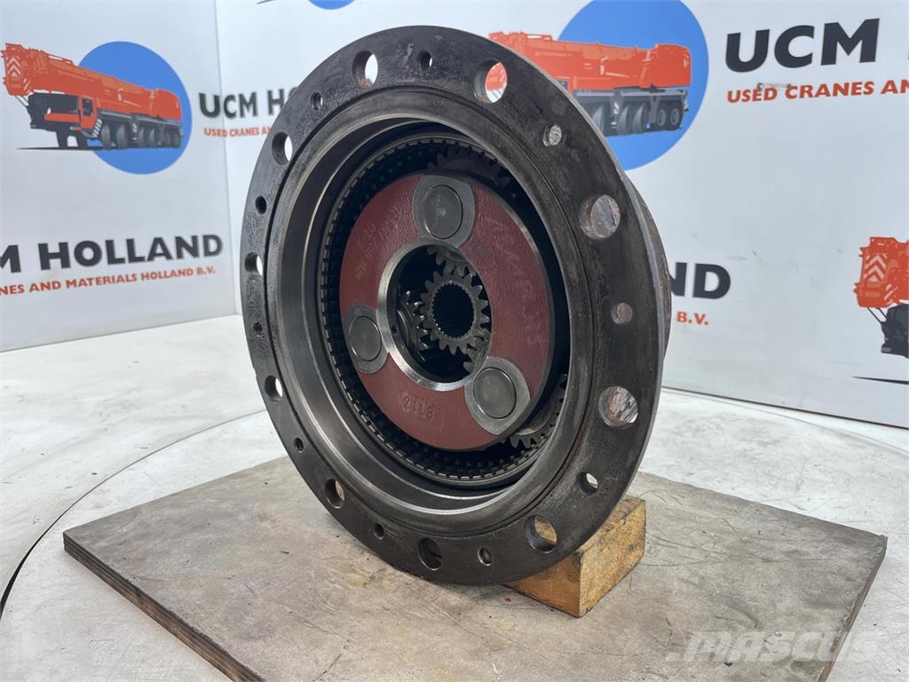 Demag AC 155 Planetary gear 17-24-67-32-3pl-H136-46 محور العجلة