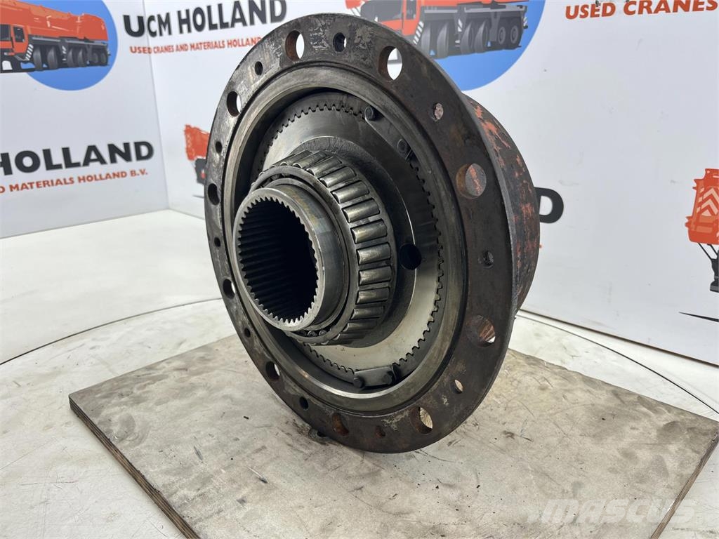 Demag AC 155 planetary gear 22-25-74-40-3pl-H135-46 محور العجلة