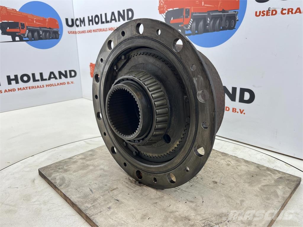 Demag AC 155 planetary gear 22-25-74-40-3pl-H135-46 Осі