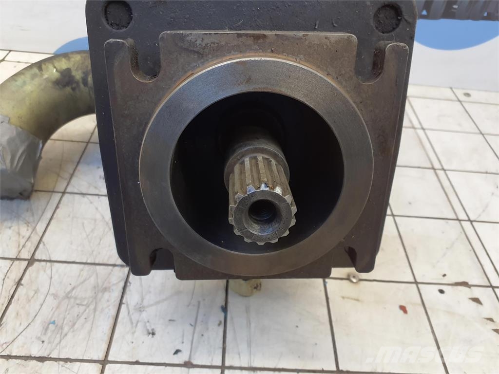 Demag AC 155 pump Εξαρτήματα και εξοπλισμός για γερανούς
