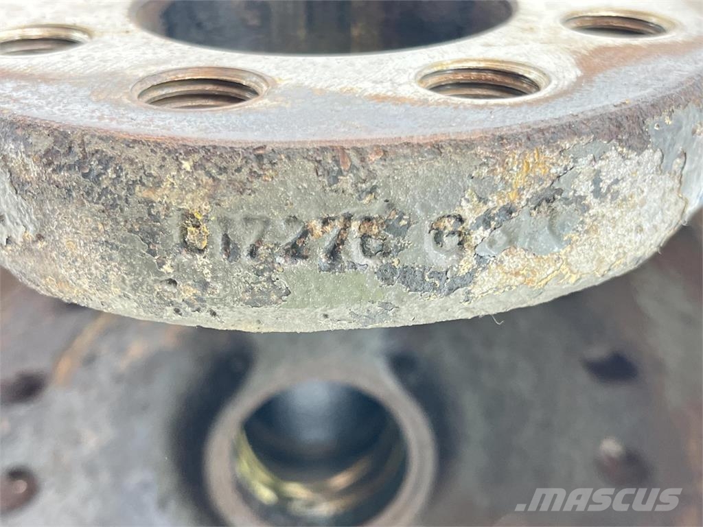 Demag AC 155 steering knuckle 16 holes axle 2 and 3 Axles