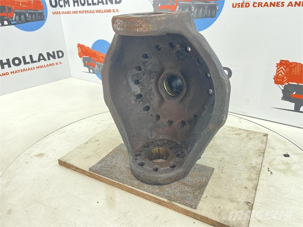 Demag AC 155 steering knuckle 16 holes axle 3 Axles