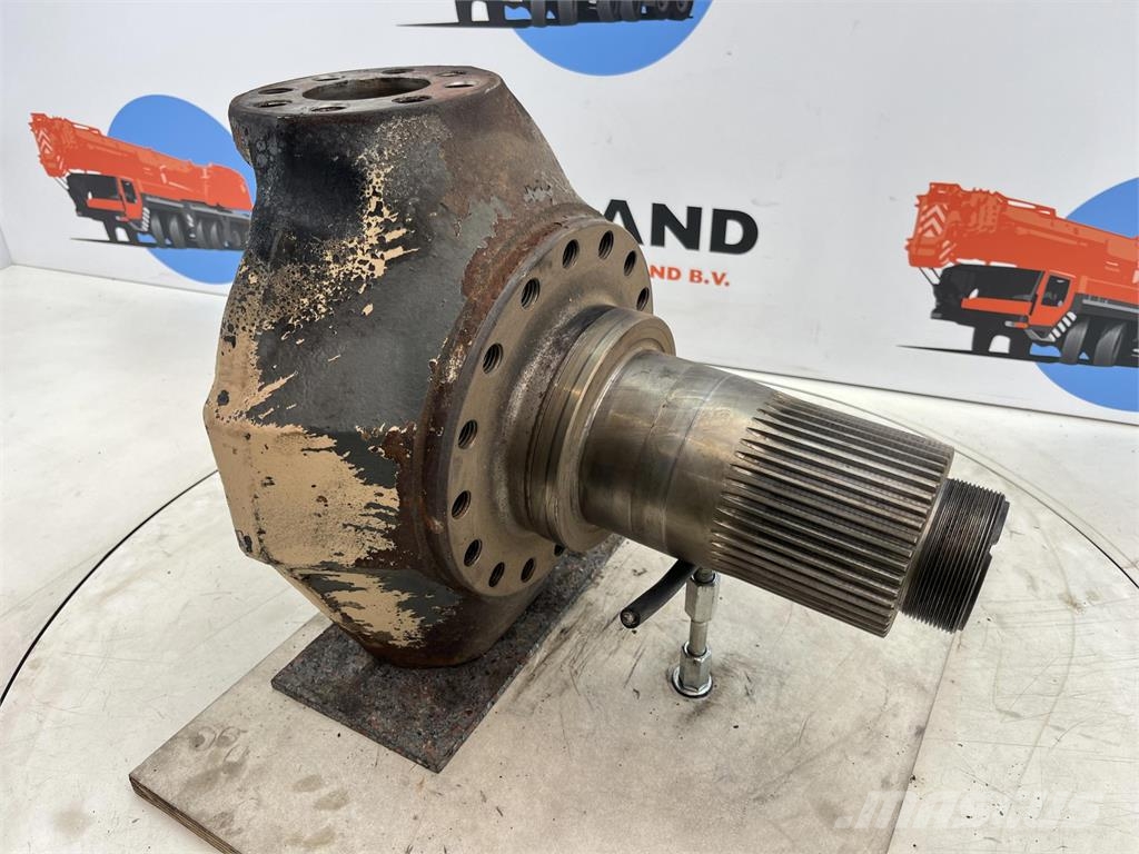 Demag AC 155 steering knuckle 16 holes axle 2 محور العجلة