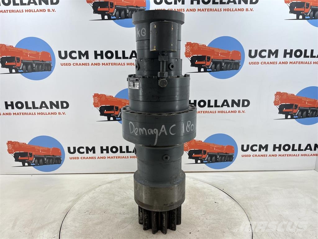 Demag AC 180-200 slewing gear Peças e equipamentos para guindastes